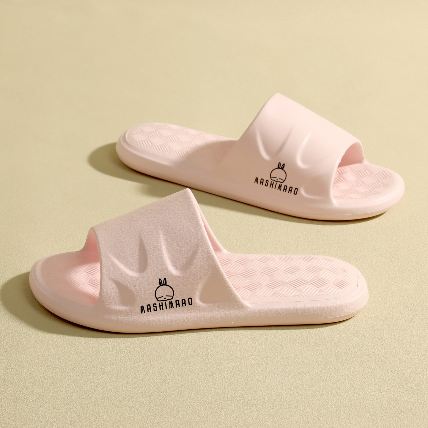 流氓兔2026新款防滑男女士洗澡拖鞋踩屎感软底防滑款凉拖鞋夏季,居家布艺,居家凉拖/凉鞋,淘宝优惠券,粉丝福利购,淘宝优惠卷