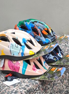 出口智利 CASCO NINO原装儿童运动头盔 儿童护具 骑行单车 轮滑