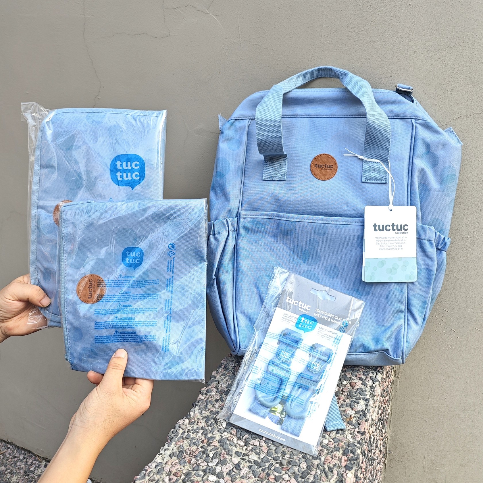出口西班牙 TUCTUC原装粉色蓝色防水妈咪包 双肩背包 可挂童车,孕妇装/孕产妇用品/营养,妈咪包/袋,淘宝优惠券,粉丝福利购,淘宝优惠卷