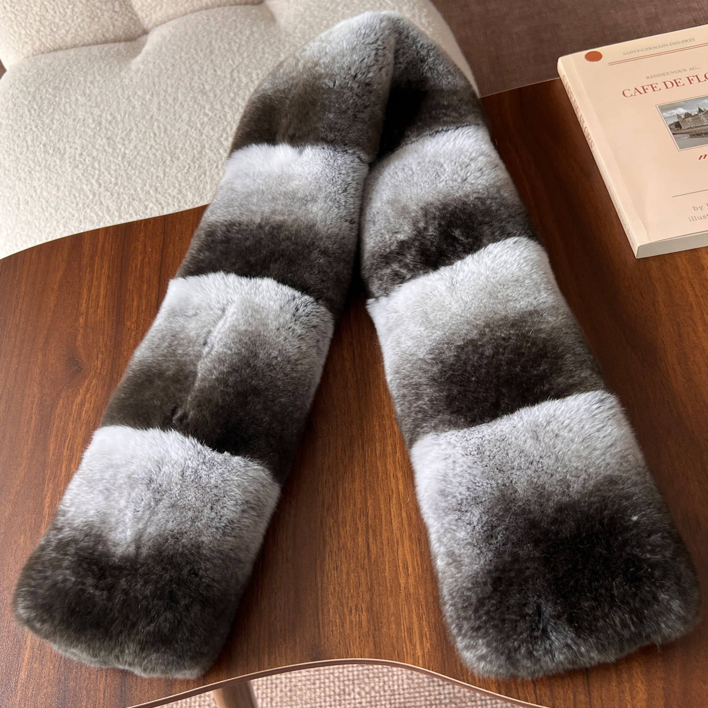 渐变色獭兔毛围脖冬季新款保暖