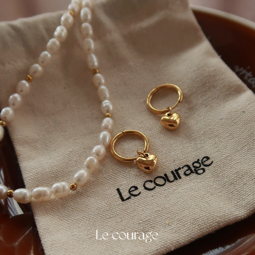 Lecourage复古小桃心吊坠耳环