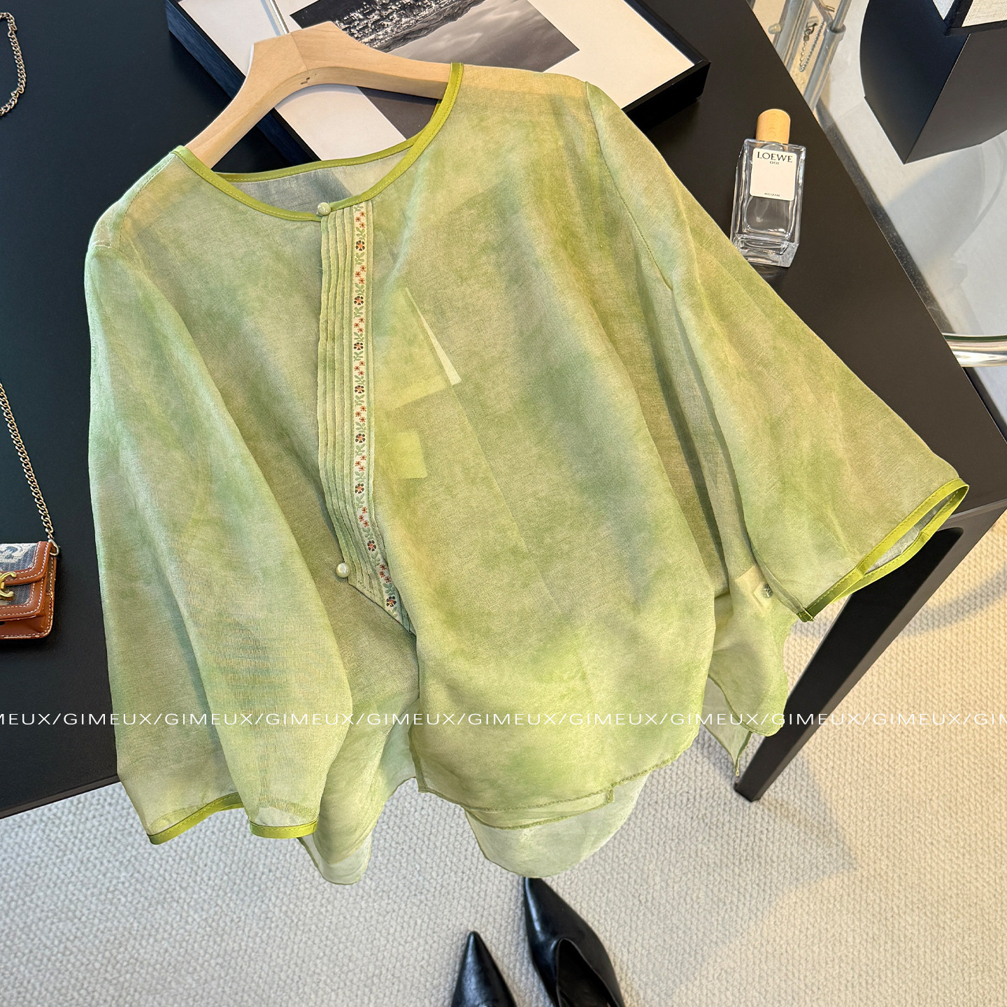 改良汉服上衣春秋款绿色渐变扎染吊带背心女宽松圆领刺绣装饰上衣