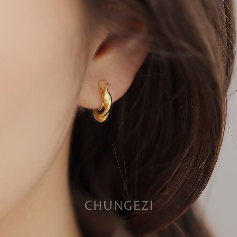 莫比乌斯耳夹女冷淡金色气质麻花