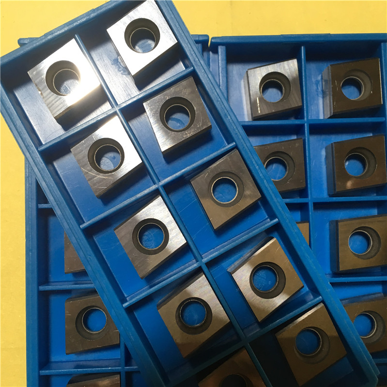 自贡玉米铣刀lz1282- yt798/yd201/sc30/三面刃立装复合铣刀片