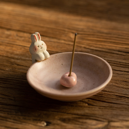 日本濑户烧兔子香立香插线香盘