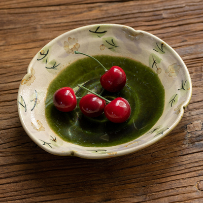 日本进口濑户烧织部绿釉陶瓷盘子釉下彩点心盘干果碟家用菜盘骨碟