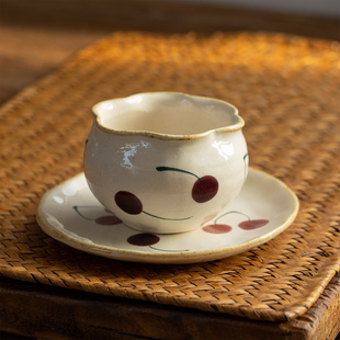 日式手作粗陶茶杯手绘樱桃手握杯点心蛋糕碟下午茶拉花浓缩咖啡杯