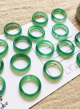 天然男女玉髓时尚绿戒指