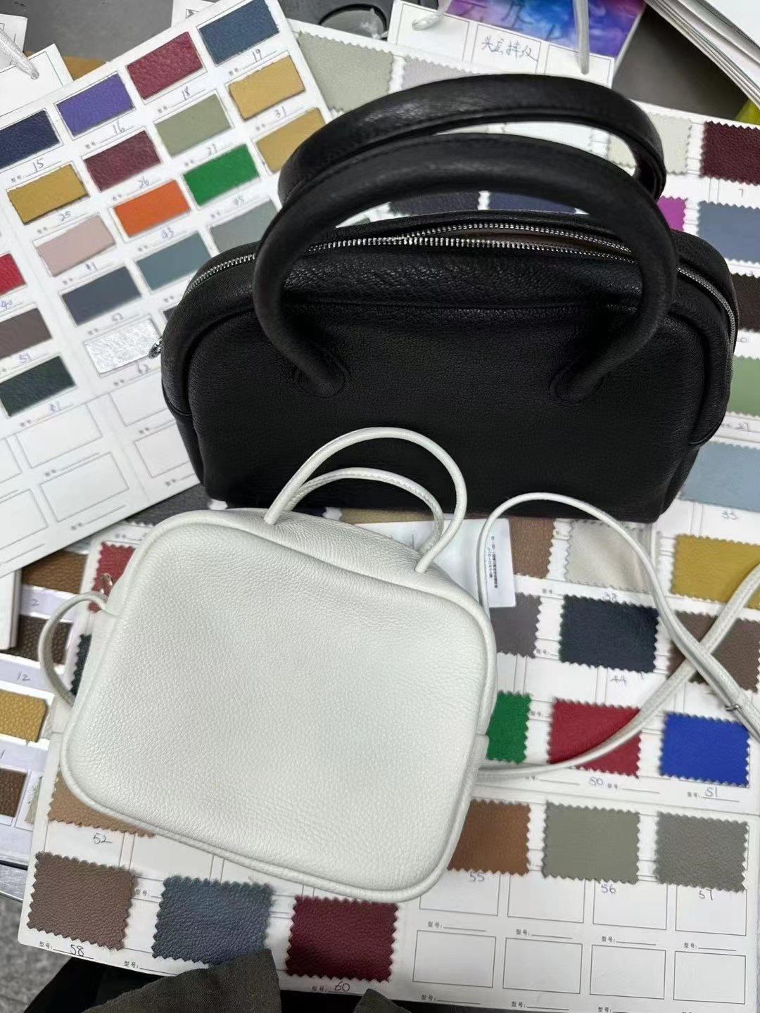 柳丁定制小众aeta方块豆腐包手提牛皮单肩包斜挎包高级感新款质感,箱包皮具/热销女包/男包,手拿包,淘宝优惠券,粉丝福利购,淘宝优惠卷