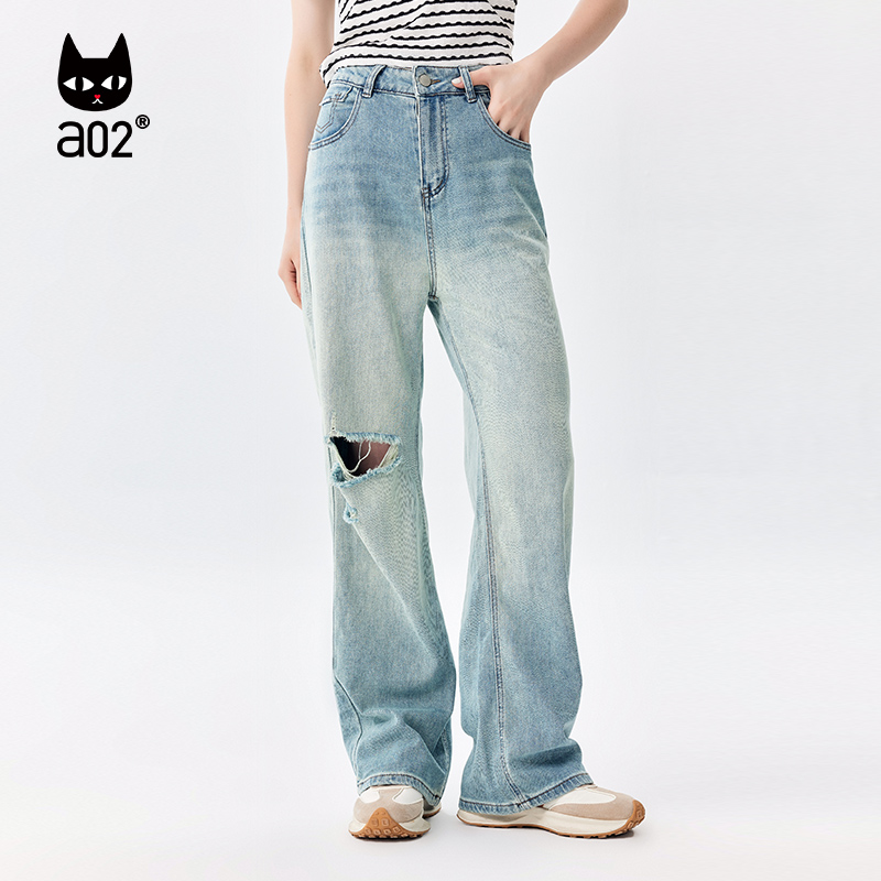a02直筒宽松破洞牛仔裤