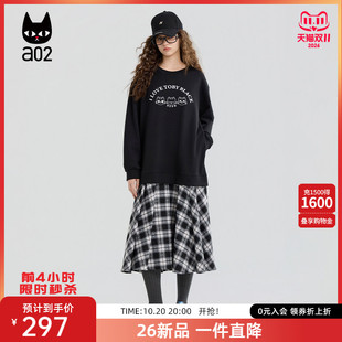 a02黑猫系列黑色假两件连衣裙女2026新款春秋宽松设计感卫衣裙子