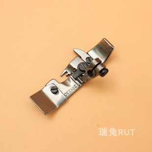 飞马四线201230C 包缝机 拷边机M700平底压脚全钢缝纫机配件瑞兔