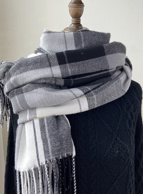 黑白格子围巾女秋冬韩国复古披肩日系学生仿羊绒保暖加厚围脖男潮