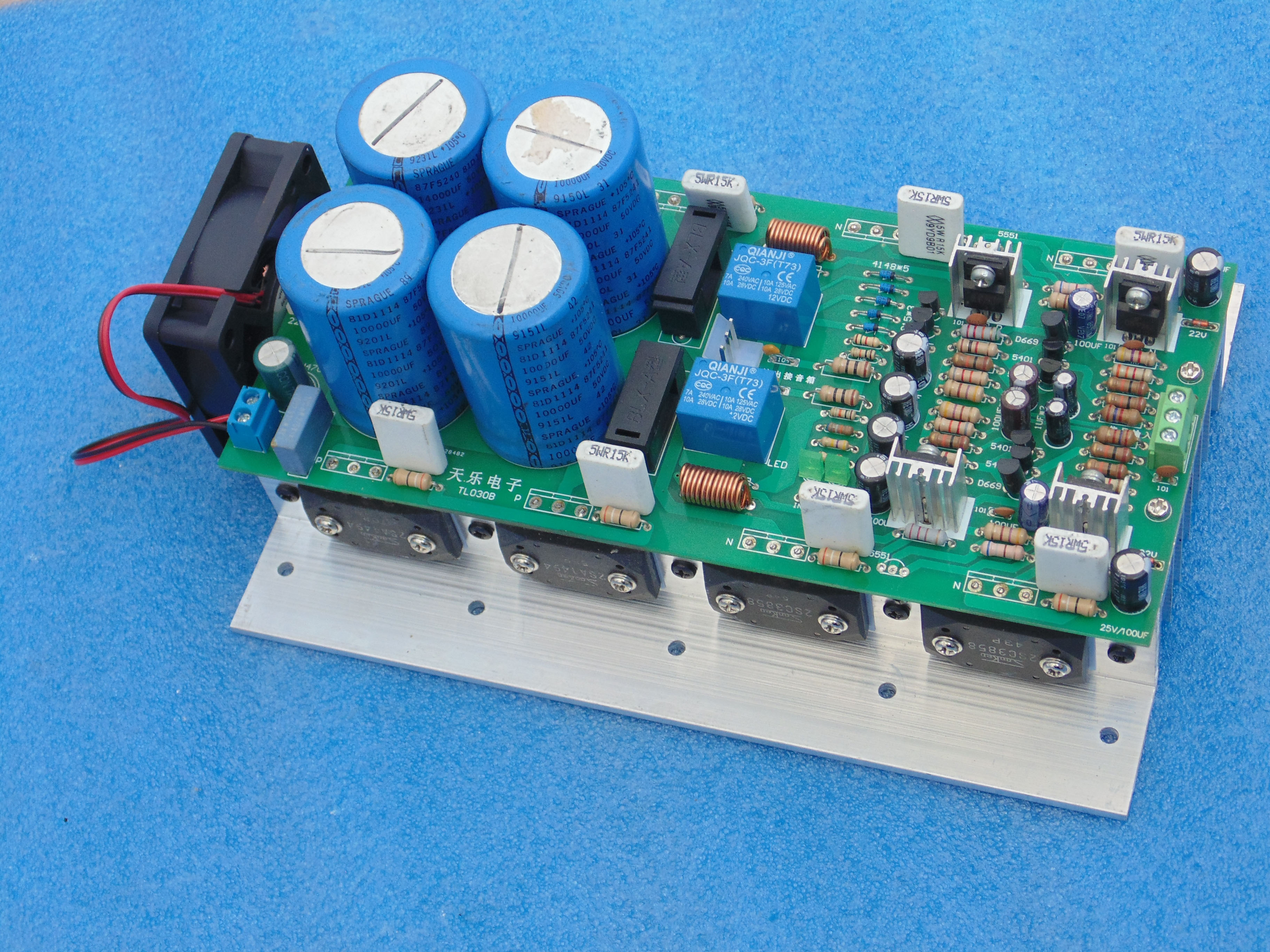 2SC3858  2SA1494大功率双声道发烧功放板,美国思碧大电容10000UF