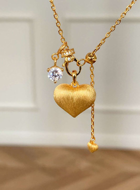 卡卡KA简约创意金属拉丝大颗爱心点缀锆石项链自由调节长短情人节