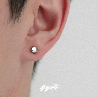 幻彩月光石耳骨钉男生2024年新款潮男士酷帅极简风气质养耳洞耳环