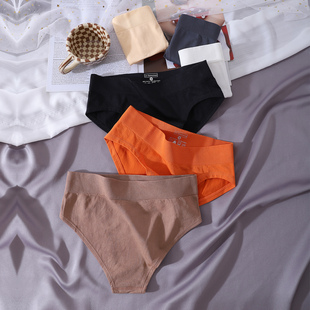 女健身运动三角高腰窄边瑜伽半包臀内裤 欧美风大码 无缝运动巴西裤