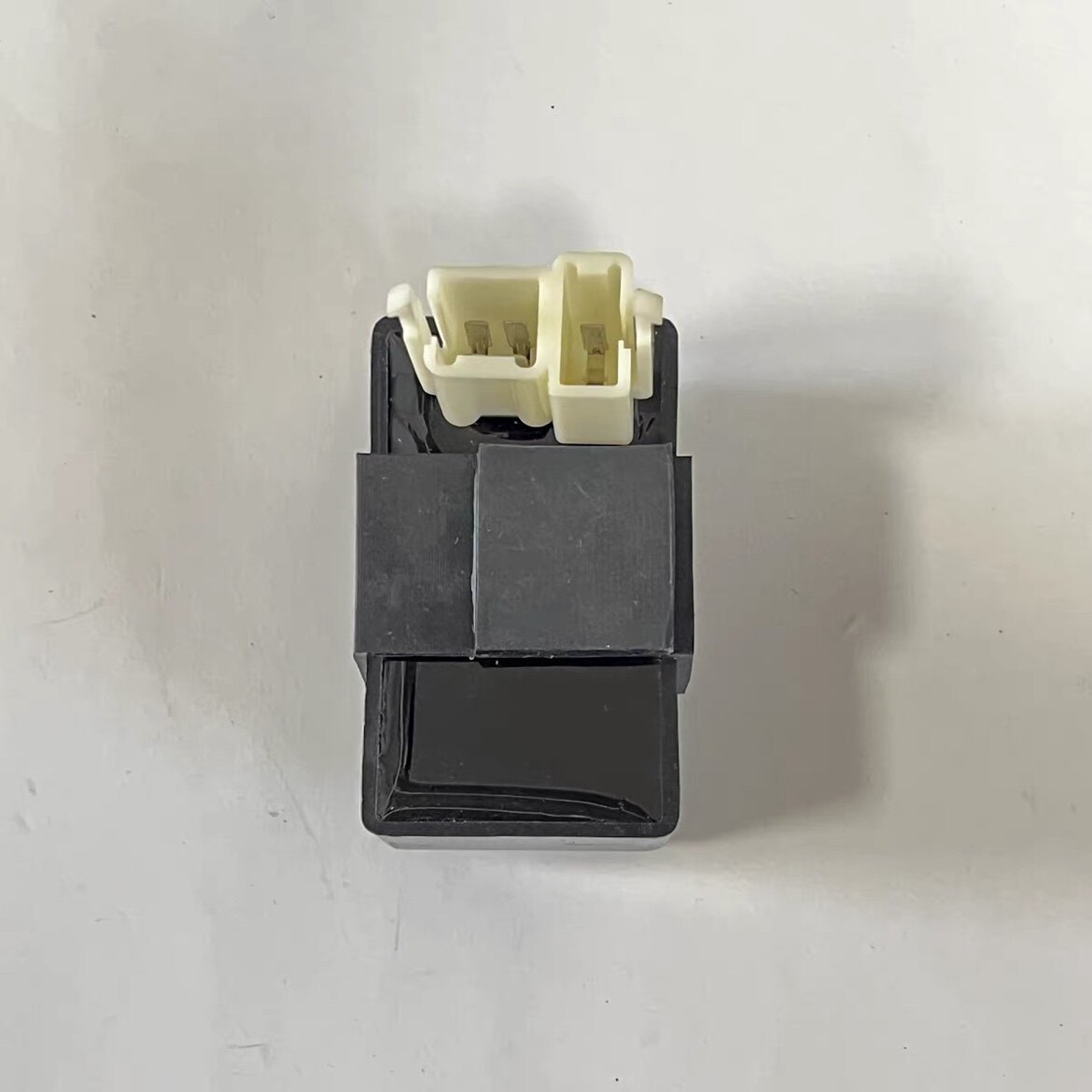 摩托车电器件适用本田CG125/150点火器 宗申钱江嘉陵CG125点火器