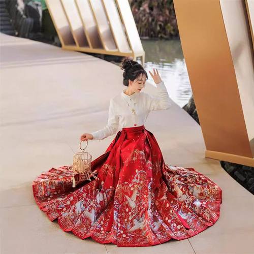 2024妆花新款中式敬酒服可穿日常成人织金马面交领套装裙明制汉服