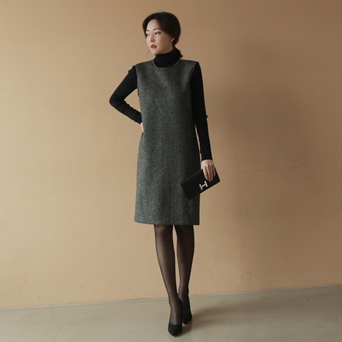 毛呢背心裙秋冬圆领韩版羊毛条纹