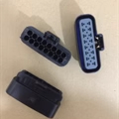 德尔福全新连接器塑壳15326666