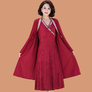 喜婆婆婚宴装连衣裙套装2026新款结婚礼服中老年妈妈春秋红色裙子