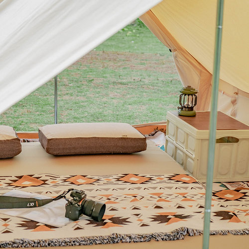 户外记忆棉枕头便携式野营旅行枕露营家用午睡奶酪方枕头