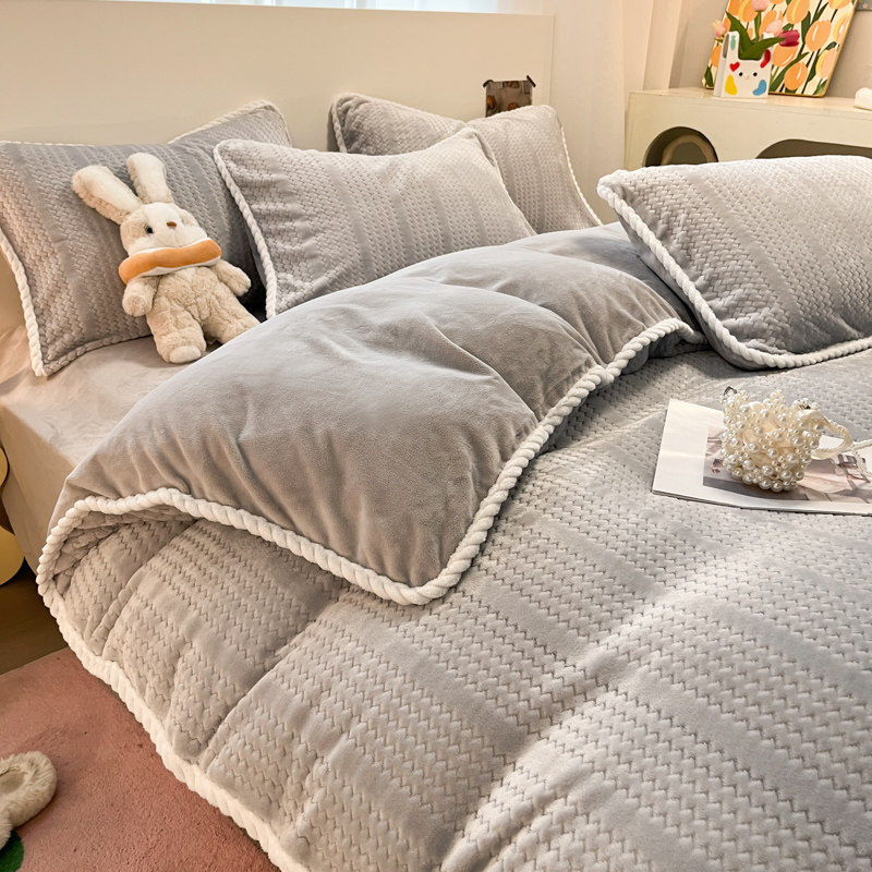 尚尚芊2025新款亲肤舒适成床上四件套套装活性印花棉聚酯纤维柔软