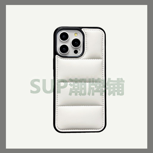 适用黑色羽绒iPhone15pro max苹果14手机壳13pro紫色max新款马甲iphone12冬季11创意plus全包防摔软壳潮银色