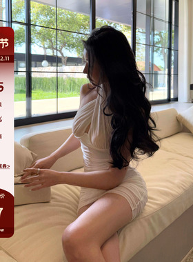 LUV2SHY 现货 月光缪斯  交叉挂脖镂空网纱褶皱白色连衣裙修身