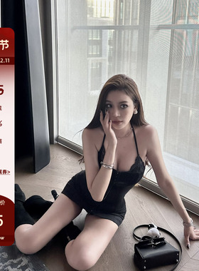 LUV2SHY 现货 完美勾勒 蕾丝拼接牛皮绒塑身连衣裙性感显瘦包臀裙