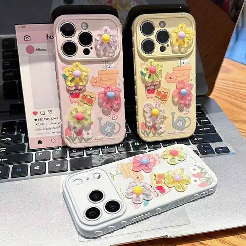 适用苹果iPhone17可爱花朵TPU壳