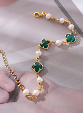 跨境新款高级感设计小众轻奢淡水珍珠手链女生串珠四叶草手串饰品