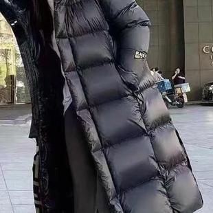 外套情人节 亮面极寒过膝加厚男女情侣款 2024爆款 黑金羽绒服女长款