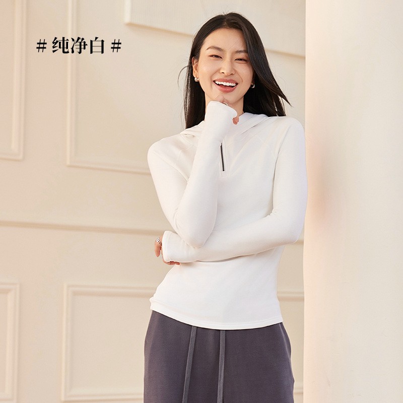 2025年秋冬连帽半拉链打底衫女保暖防静电显瘦舒服贴身衣