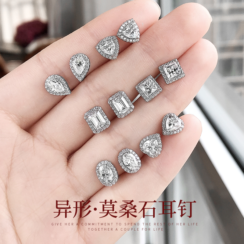 SWKIS925银轻奢莫桑石女钻石耳