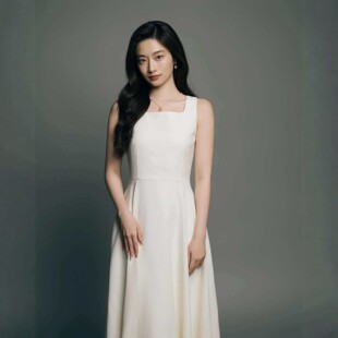夏款千风白光2026色连衣裙醋订版洋奢服金月款白酸缎面婚中长装轻