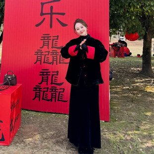 春现货新年拜年服圣诞领证新中式国风两面穿丝绒棉服外套女宽松女