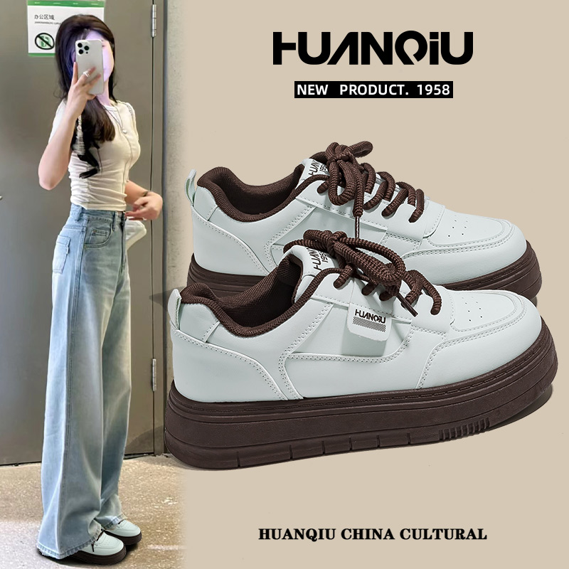 环球月棕色小众不撞款厚底小白鞋女2025夏季透气百搭增高鞋子休闲