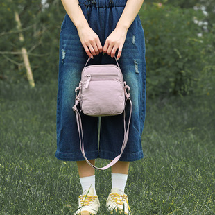 春节不打烊竖款方形双拉逻层男女手提单肩斜挎手机证件游玩小包潮