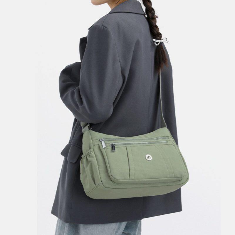 2026大容量外出旅游11寸平板伞逛街户外女式单肩斜挎包双侧小袋潮