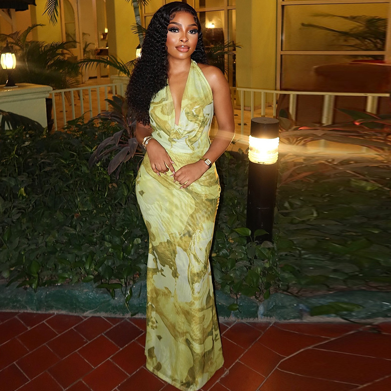 欧美风跨境女装优雅黄绿色印花鱼尾裙 深V领包臀挂脖修身长连衣裙