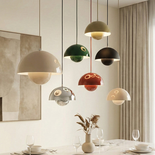 主卧室床头灯吧台餐厅吊灯 法式 北欧丹麦花苞设计师款 VP1简约经典
