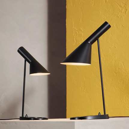 丹麦Pouen AJ装饰台灯Mii Table设计师书桌卧室床头台灯