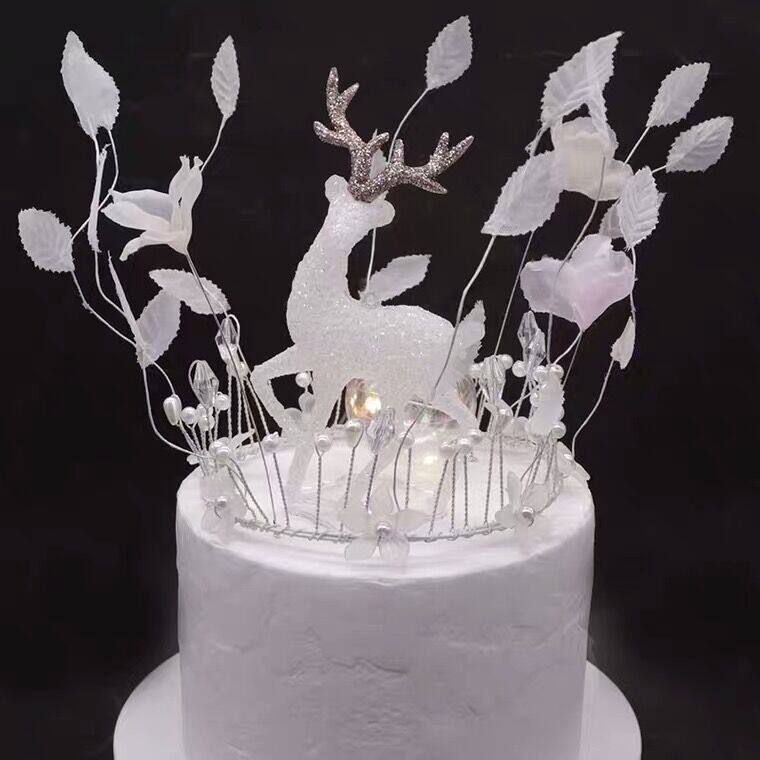 生日蛋糕装饰水晶白色圣诞小鹿树叶珍珠流苏皇冠鸵鸟羽毛烘焙插件