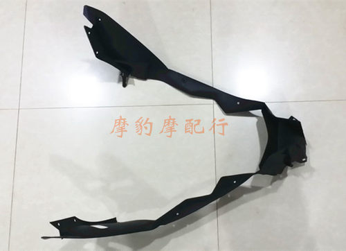 适用宝马S1000RR外壳底板下包围