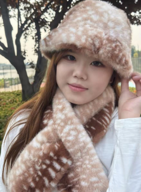 毛绒鹿纹渔夫帽女秋冬季保暖仿皮草帽子围脖两件套百搭氛围感洋气