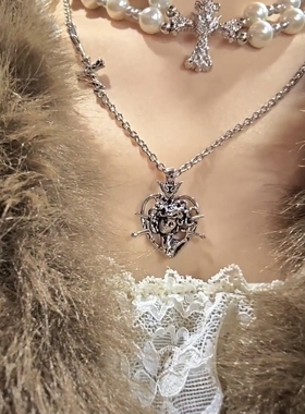 宥见归来品牌美杜莎女王小众个性项链暗黑时尚