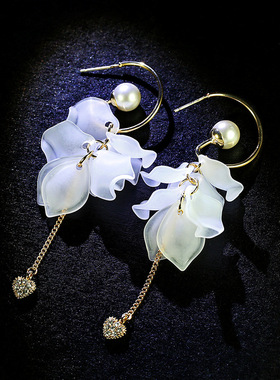 925银耳环女韩国时尚气质长款春夏日韩个性白莲花吊坠耳饰