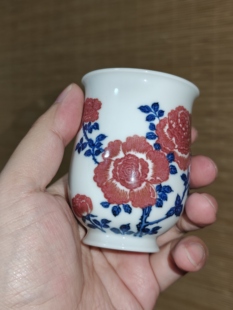 勤义堂月季花手握杯主人杯发色特好，窑宝级别